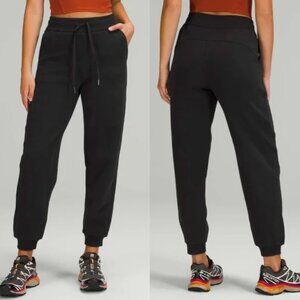 LULULEMON Scuba Relaxed High Rise Jogger W5CV9S in Black 8